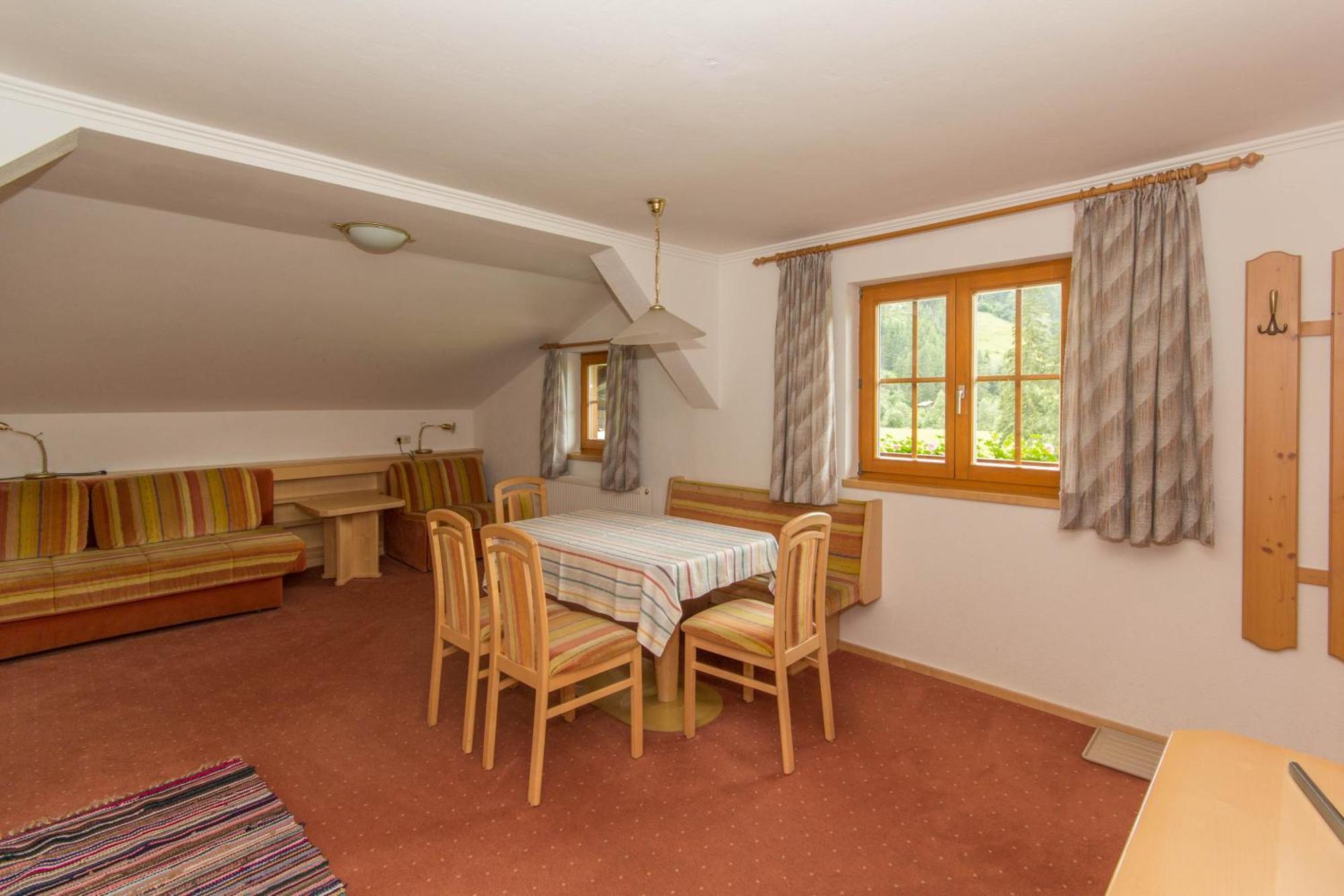 Hotel Gasthof Siggen Neukirchen am Großvenediger Стая снимка